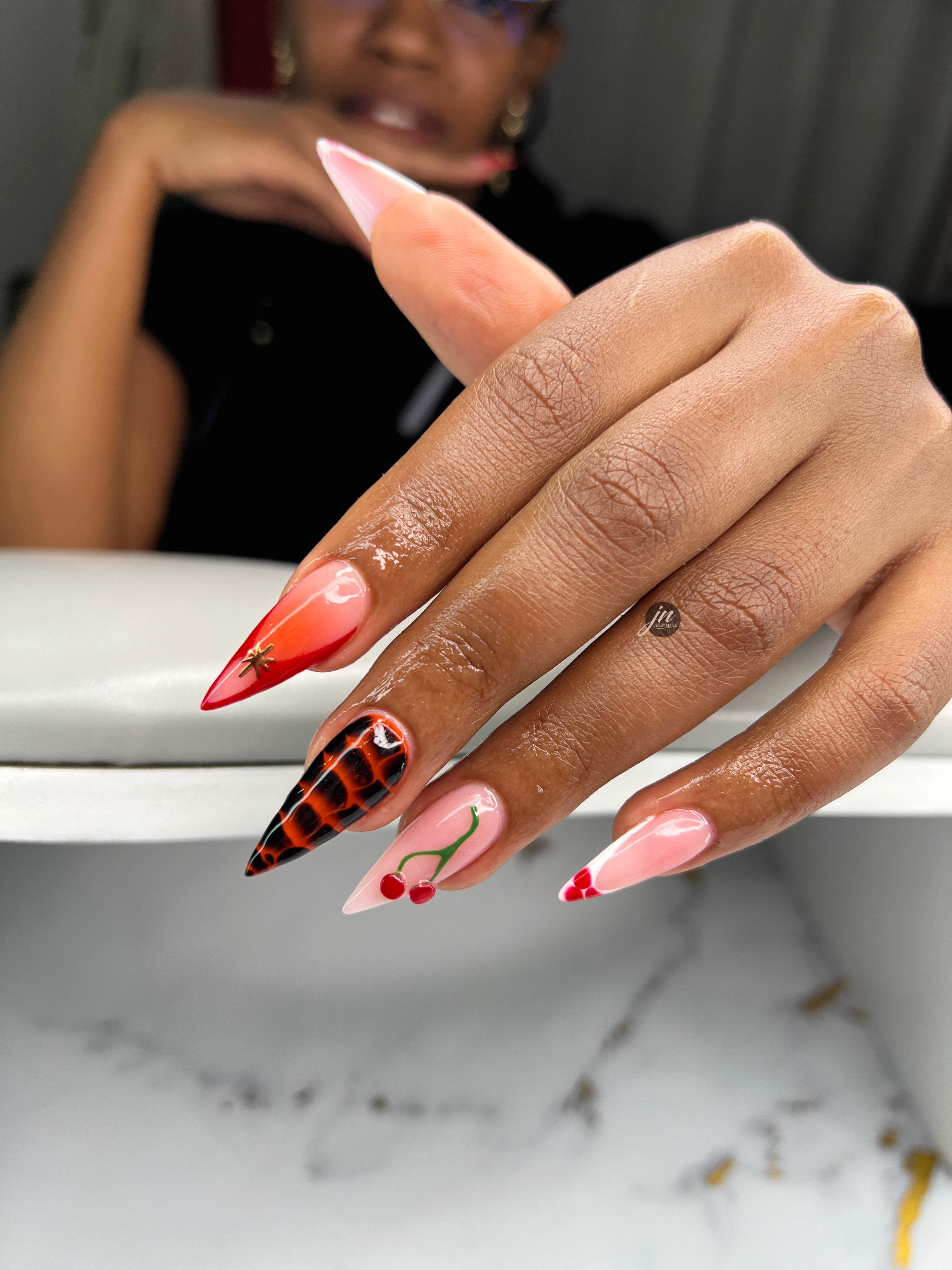 Elegant nail art display